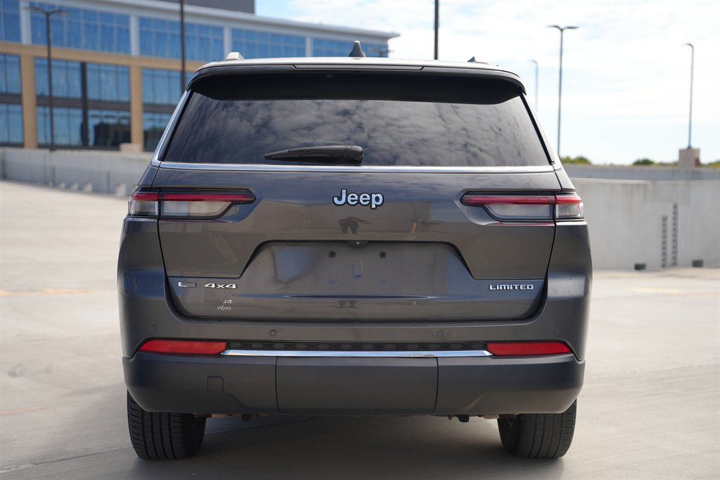 2021 Jeep Cherokee - $24,900