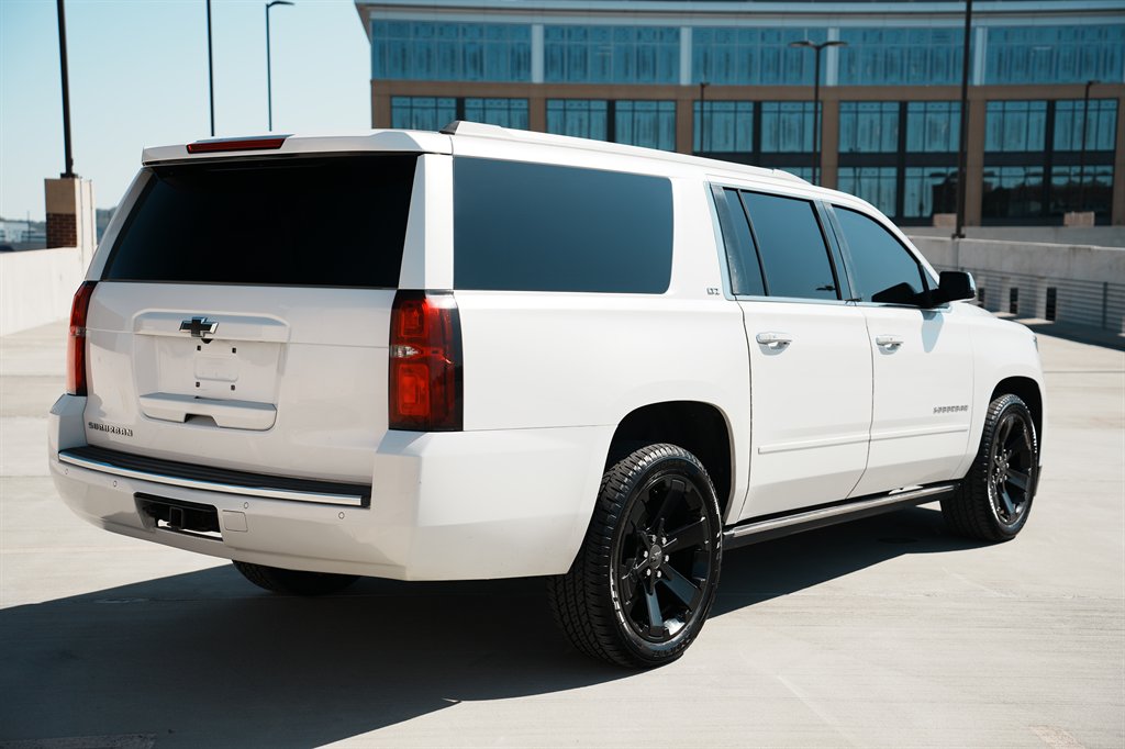 2016 Chevrolet Suburban - $18,900