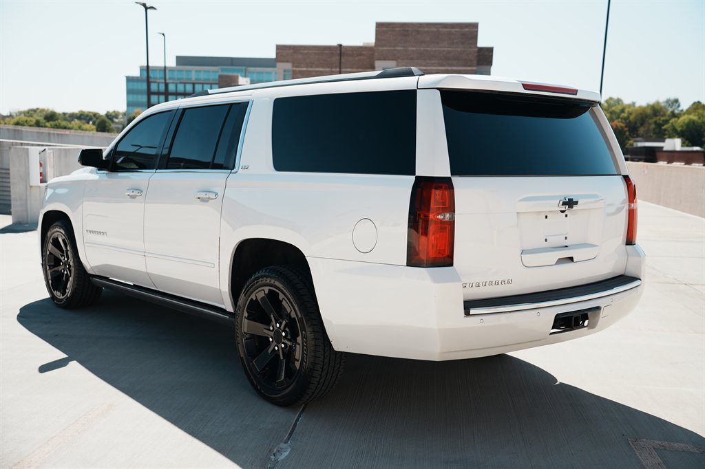 2016 Chevrolet Suburban - $18,900