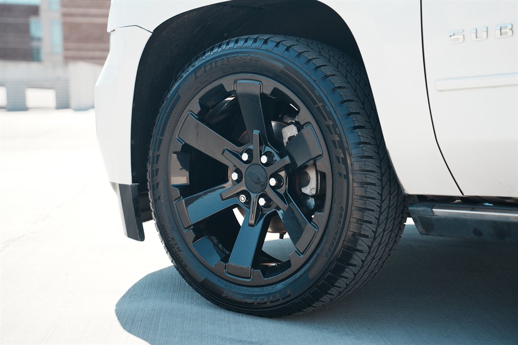 2016 Chevrolet Suburban - $18,900
