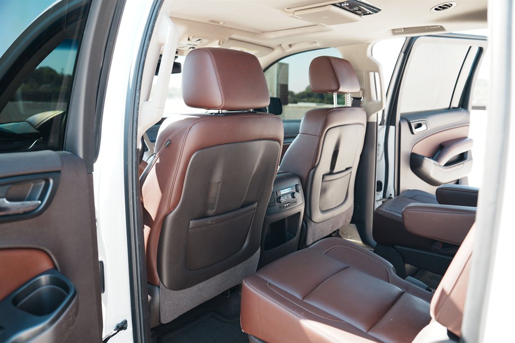 2016 Chevrolet Suburban - $18,900