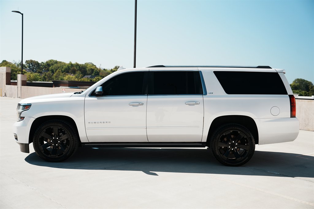 2016 Chevrolet Suburban - $18,900