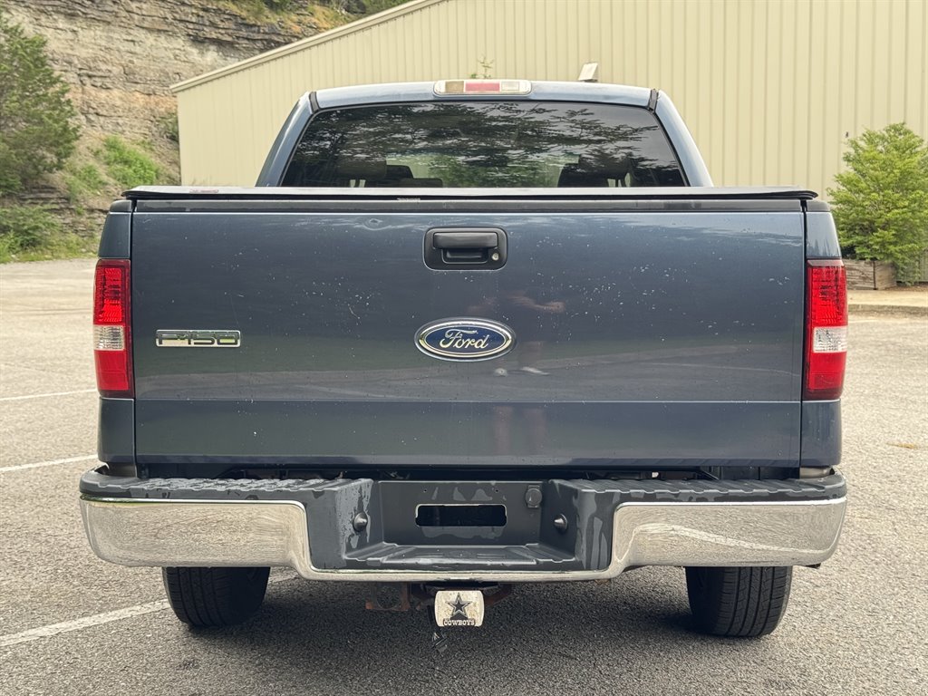 2005 Ford F-150 XLT photo