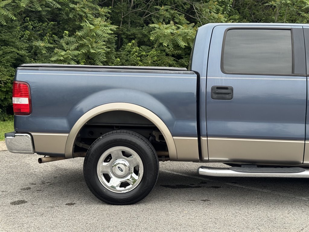 2005 Ford F-150 XLT photo