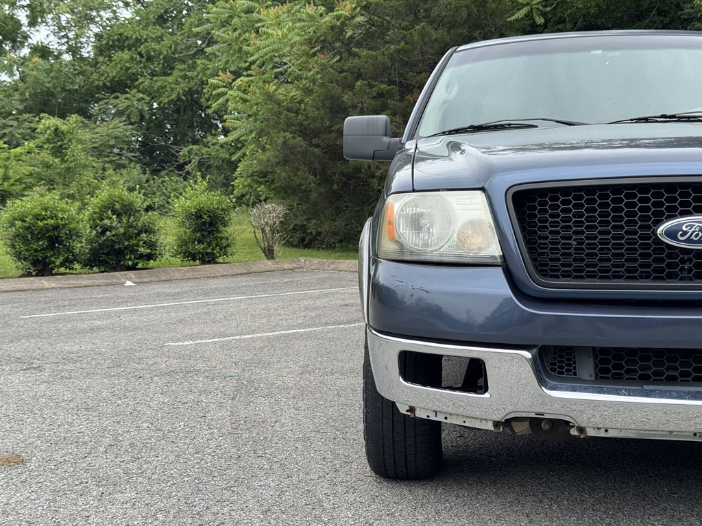 2005 Ford F-150 XLT photo
