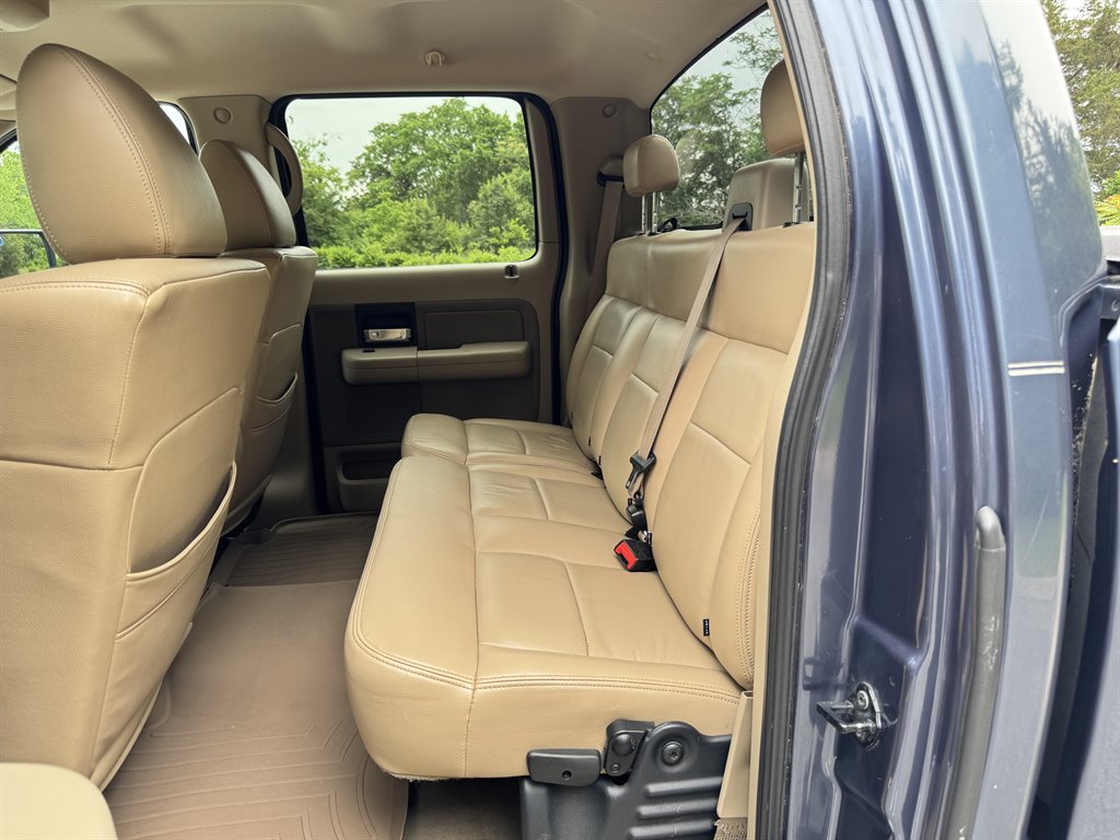 2005 Ford F-150 XLT photo