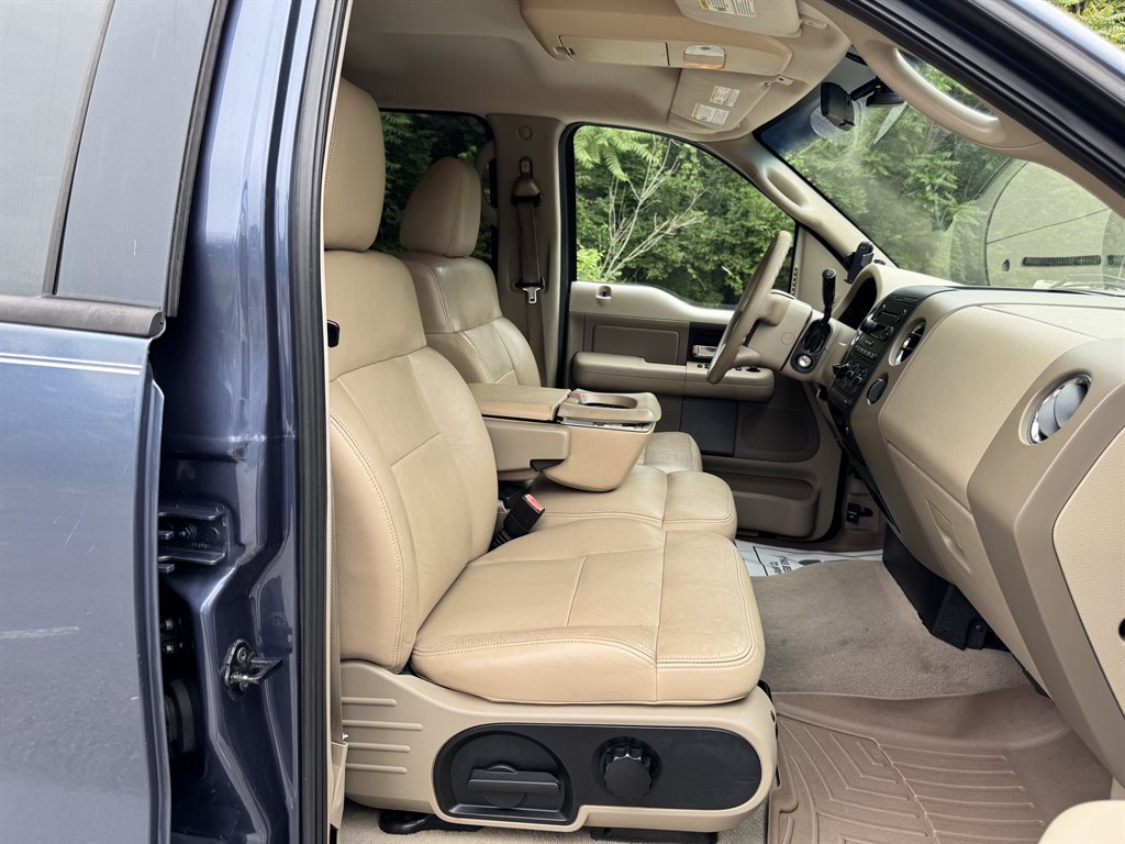 2005 Ford F-150 XLT photo