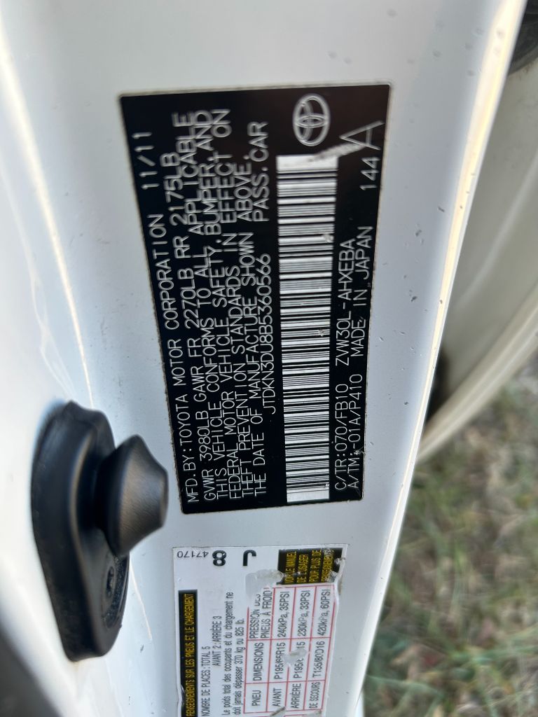 2011 Toyota Prius I photo