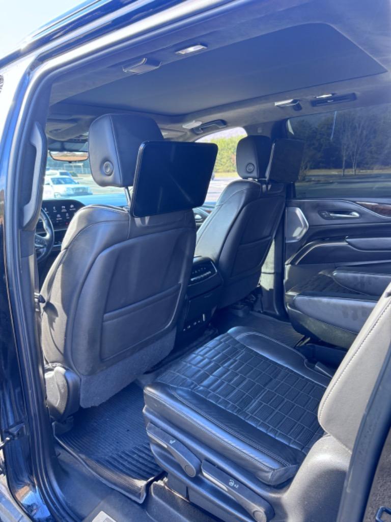 2022 Cadillac Escalade - $78,500