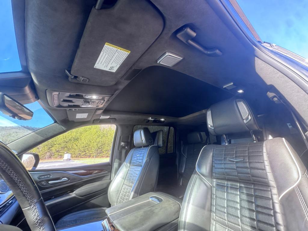 2022 Cadillac Escalade - $78,500