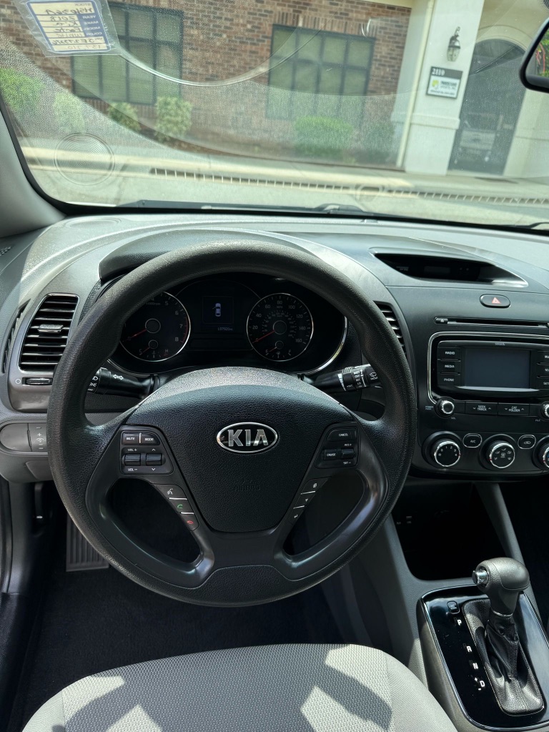 2018 Kia Forte LX photo