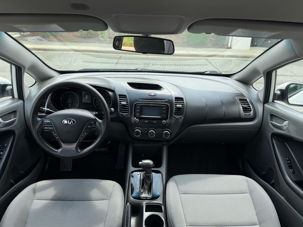 2018 Kia Forte LX photo