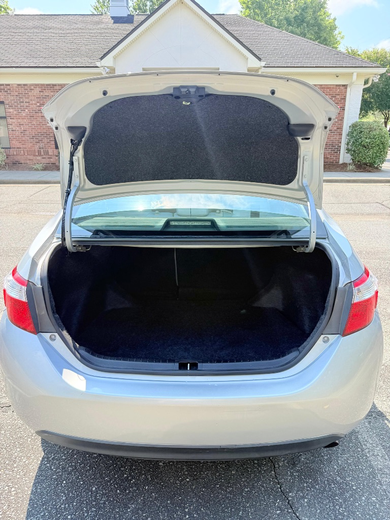 2015 Toyota Corolla - $12,799