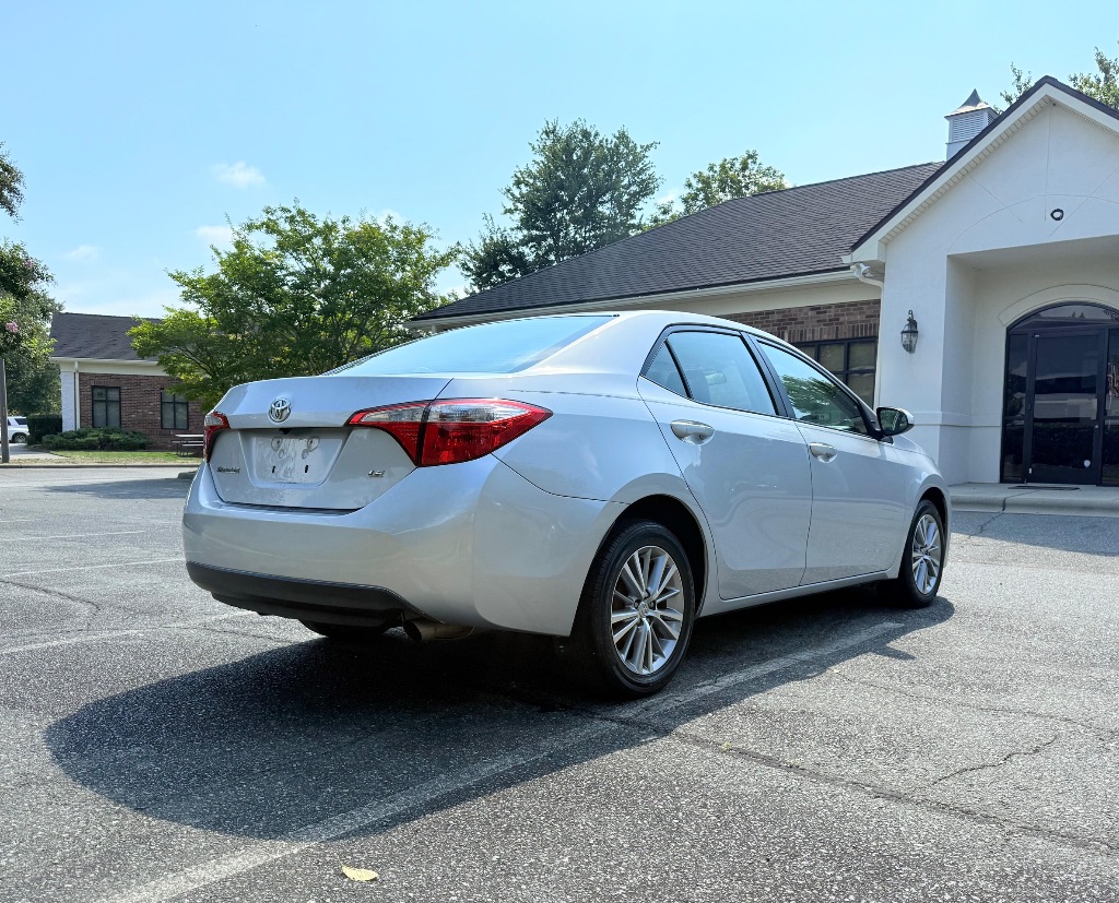 2015 Toyota Corolla - $12,799