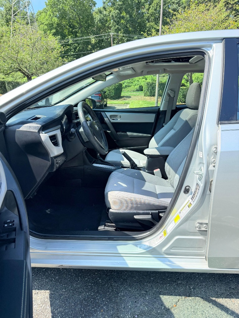 2015 Toyota Corolla - $12,799