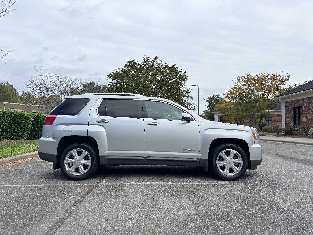2017 GMC Terrain - $10,299