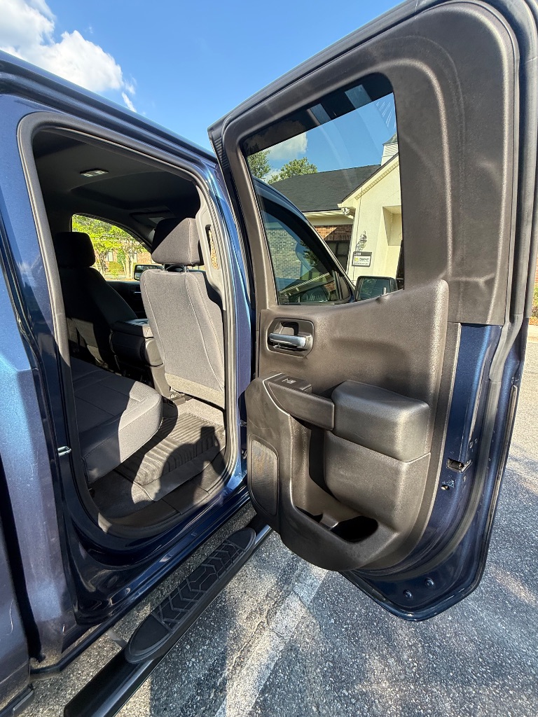 2019 Chevrolet Silverado - $22,499