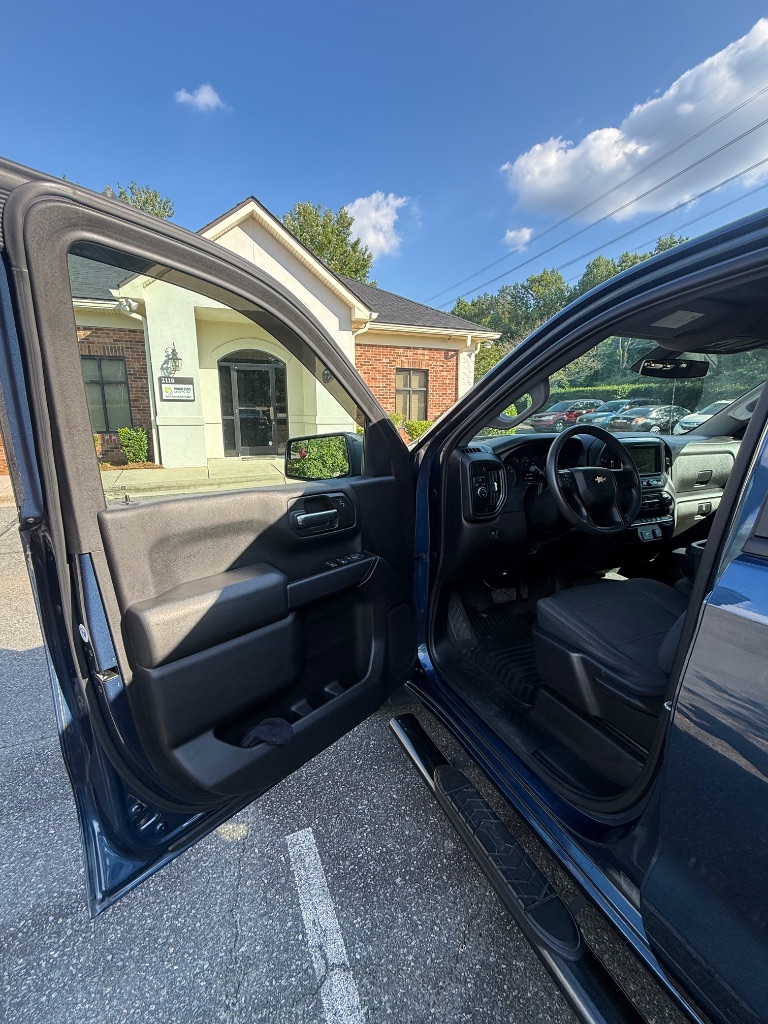 2019 Chevrolet Silverado - $22,499
