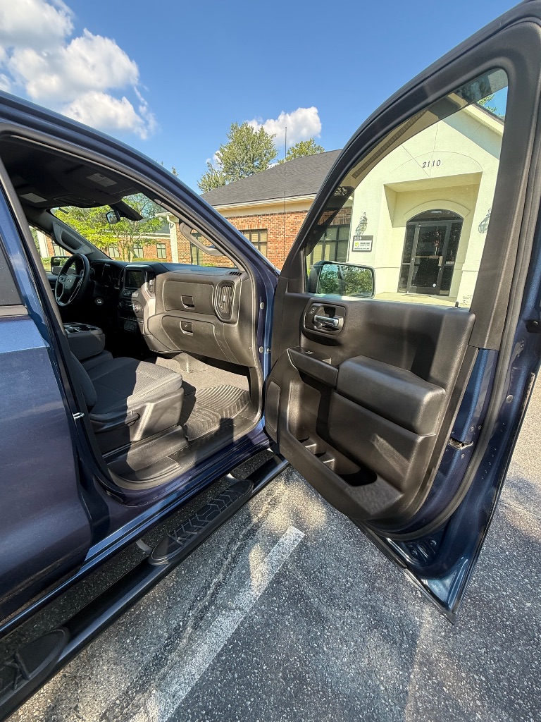 2019 Chevrolet Silverado - $22,499