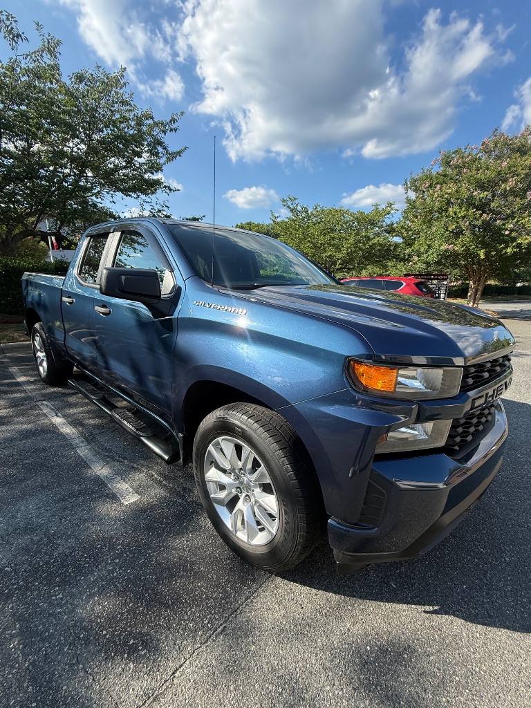 2019 Chevrolet Silverado - $22,499