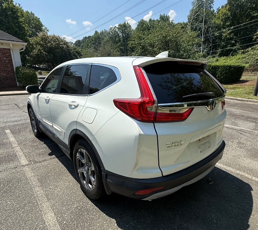 2017 Honda CR-V - $14,999