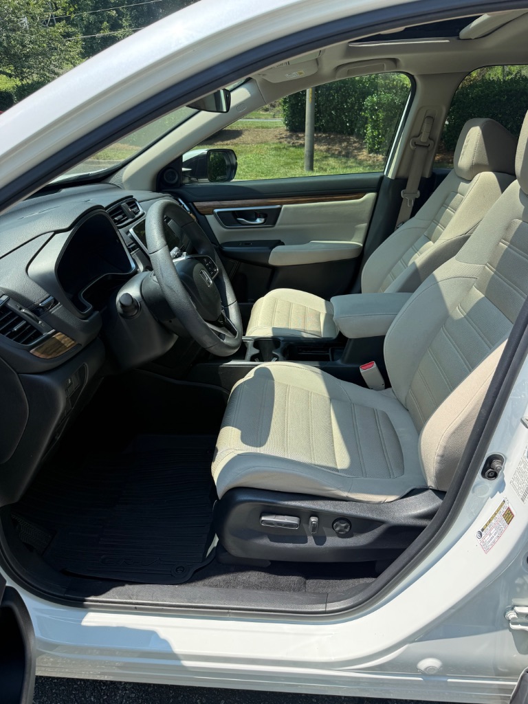 2017 Honda CR-V - $14,999