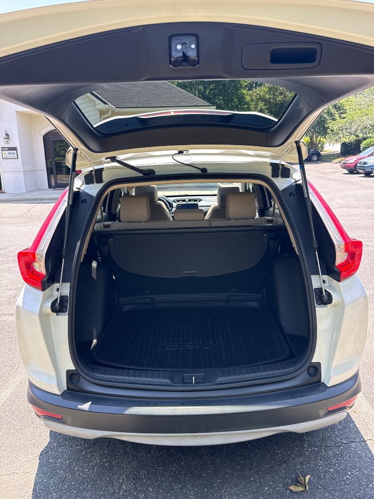 2017 Honda CR-V - $14,999