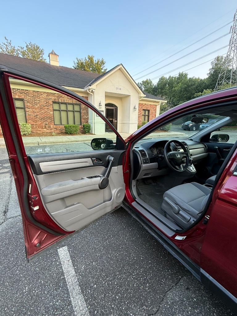 2011 Honda CR-V - $8,499