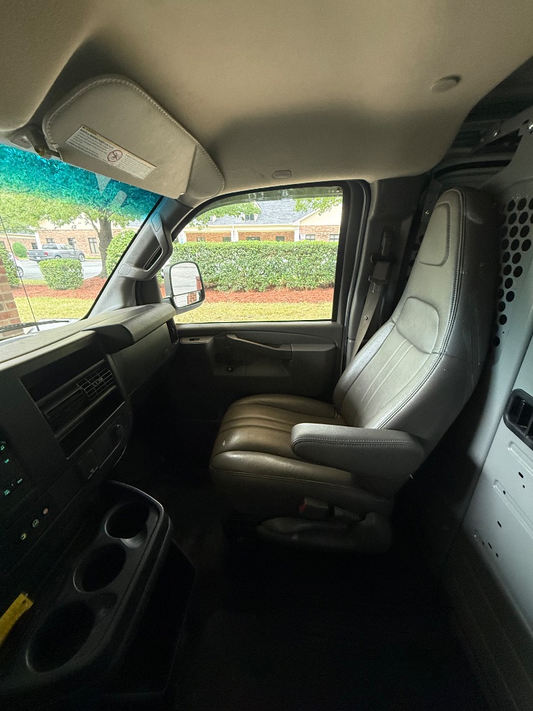 2021 Chevrolet Express - $18,999