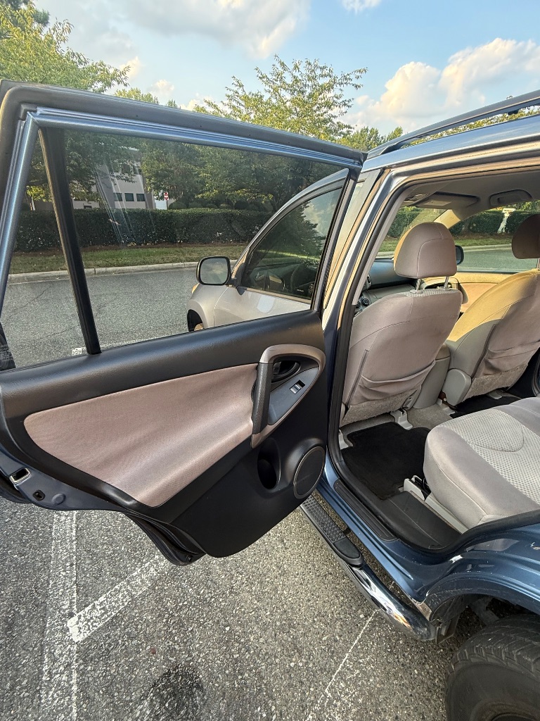 2007 Toyota RAV4 - $6,999