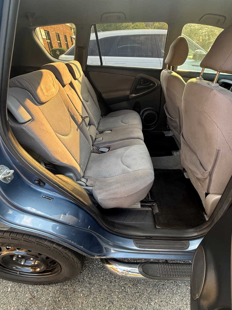2007 Toyota RAV4 - $6,999