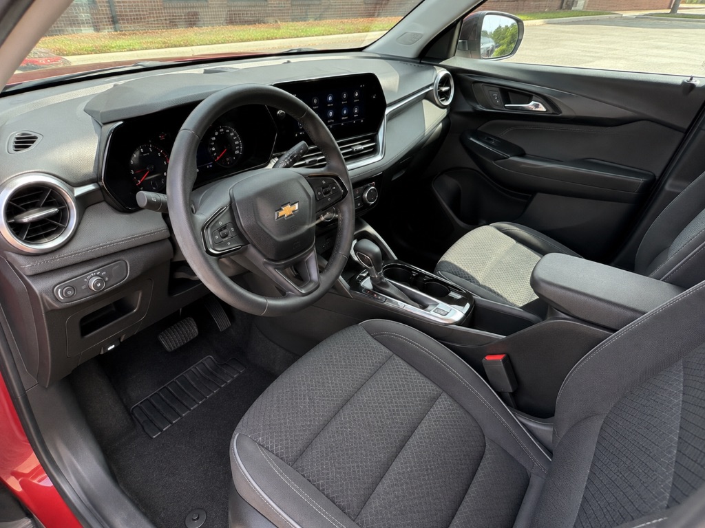 2025 Chevrolet Blazer - $21,499