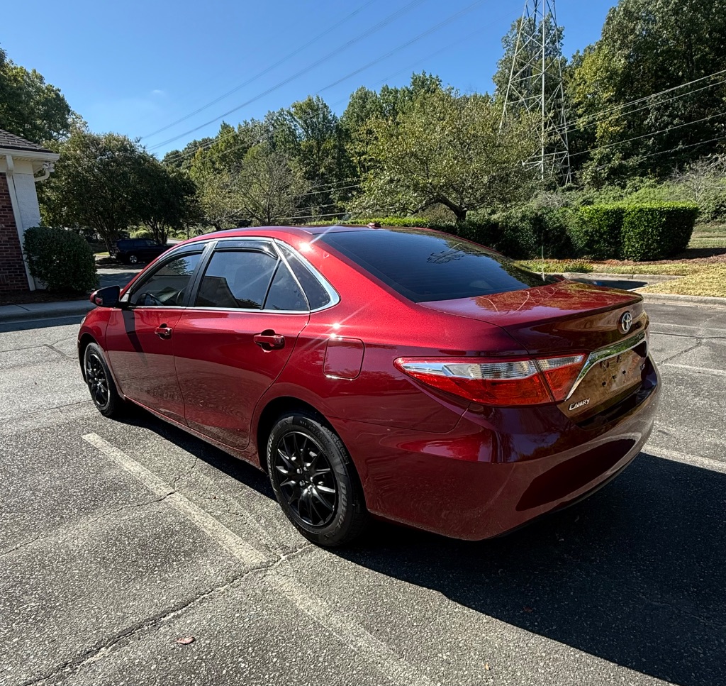 2017 Toyota Camry - $13,499