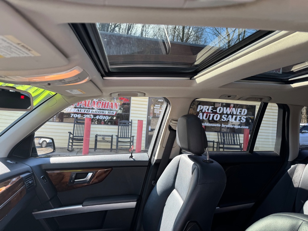 2012 Mercedes-Benz GLK-Class GLK350 photo