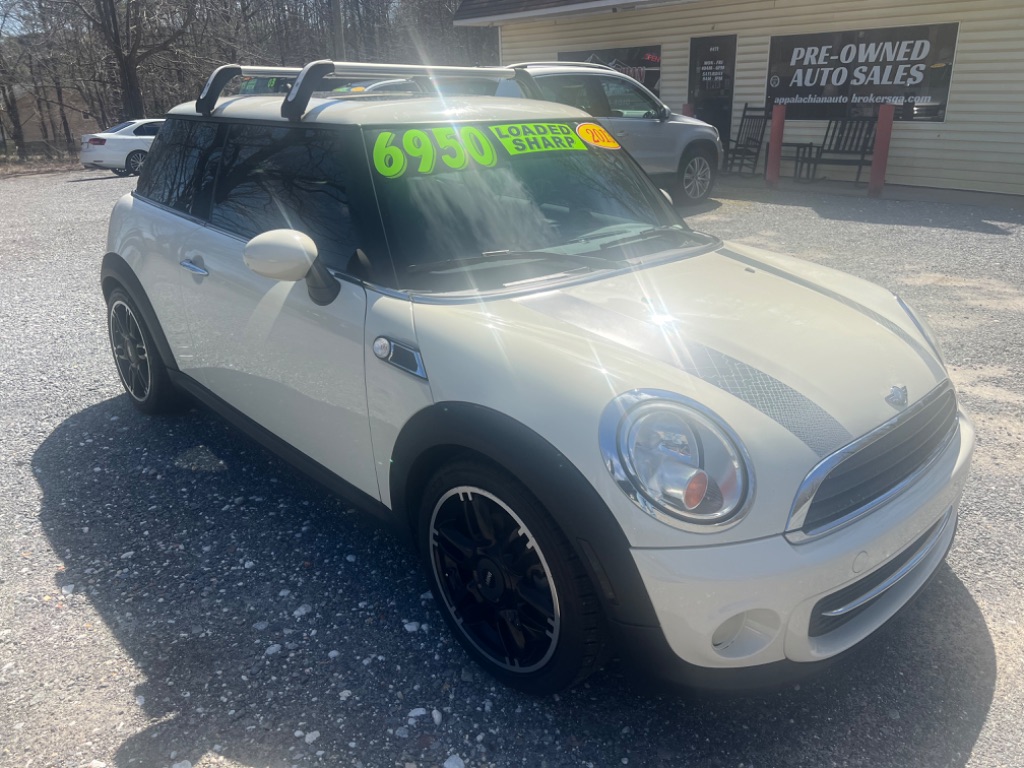 2013 MINI Cooper photo