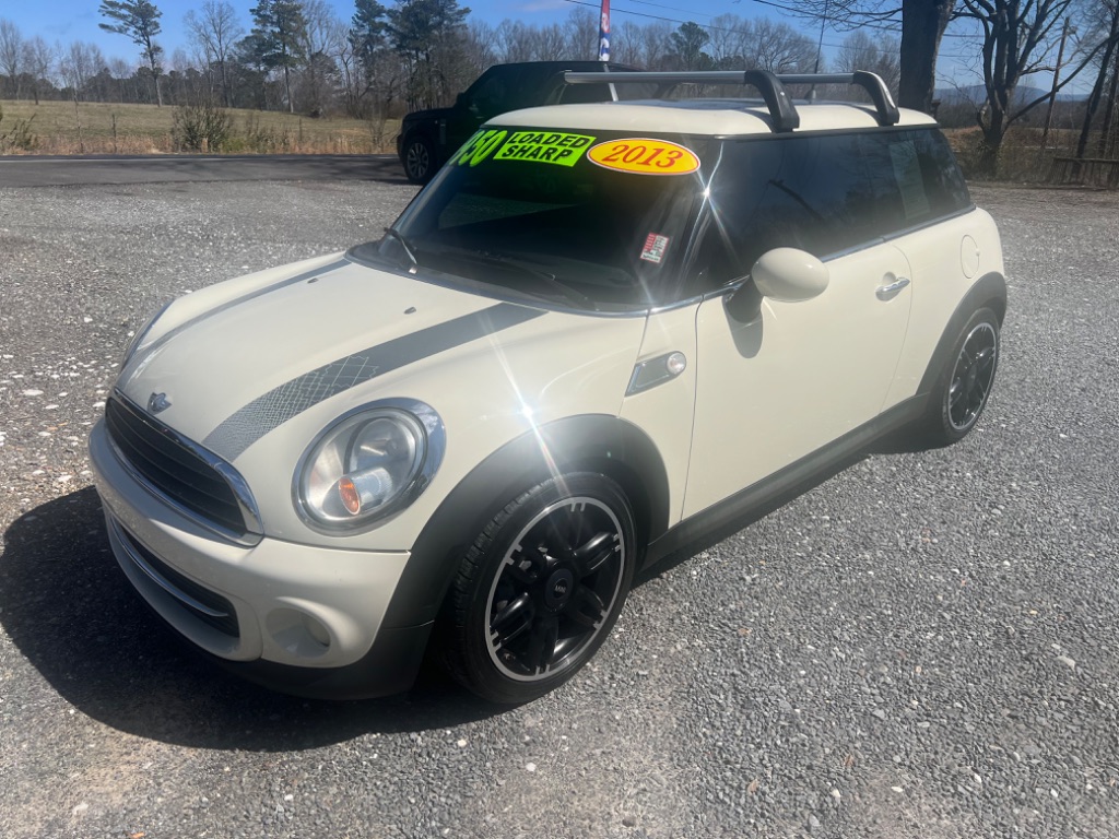 2013 MINI Cooper photo