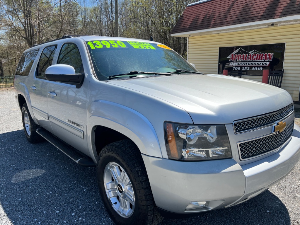 2012 Chevrolet Suburban LT 1500 photo
