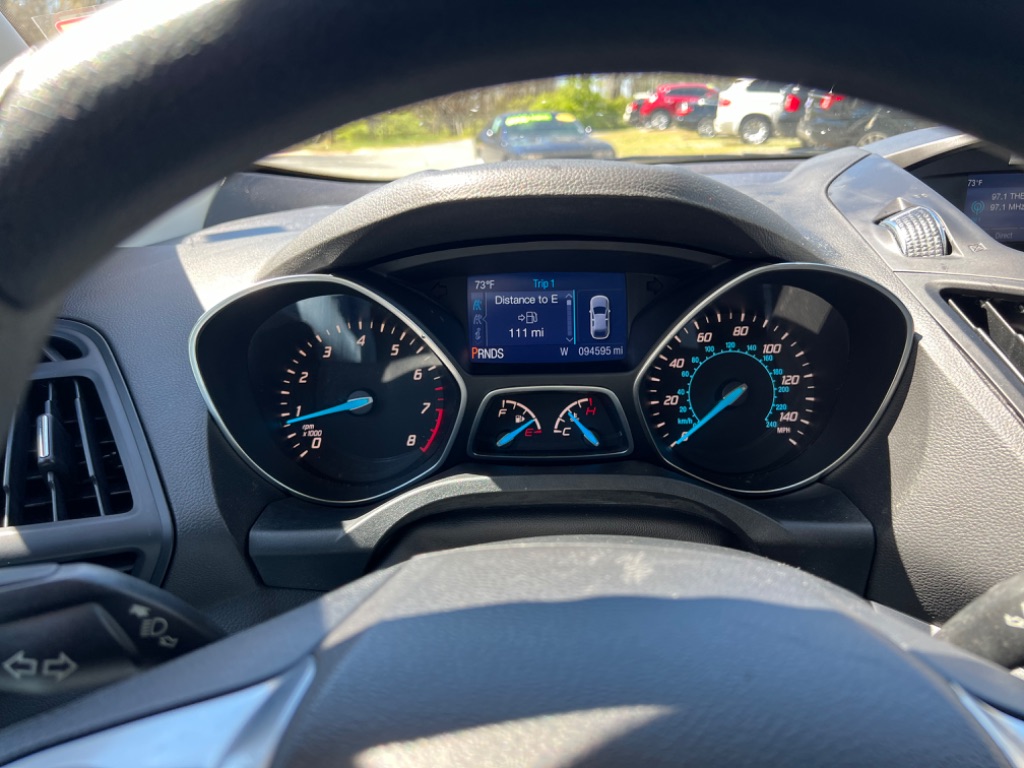 2014 Ford Escape SE photo