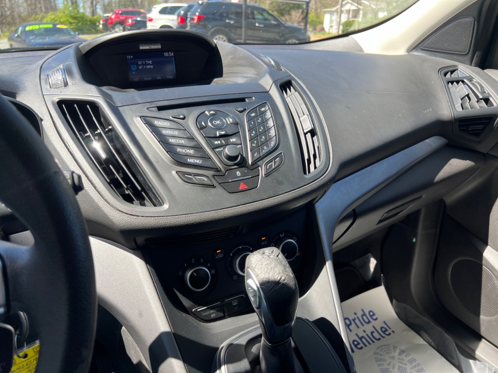 2014 Ford Escape SE photo