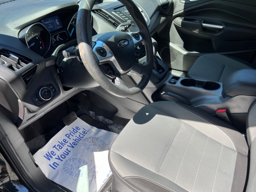 2014 Ford Escape SE photo