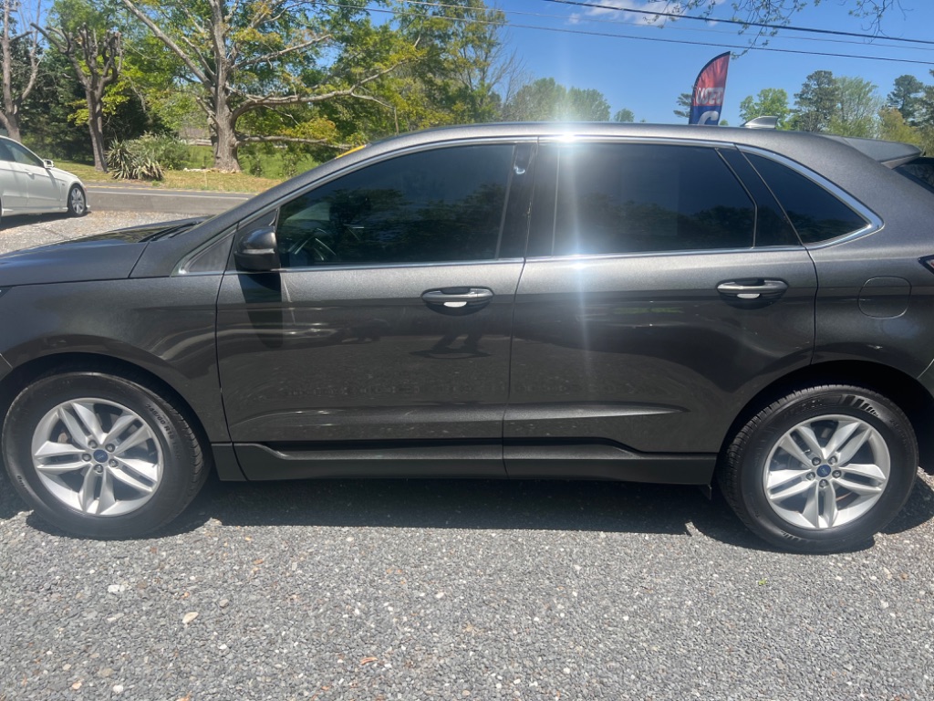 2015 Ford Edge SEL photo