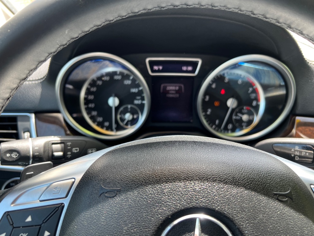 2013 Mercedes-Benz GL-Class GL450 4MATIC photo