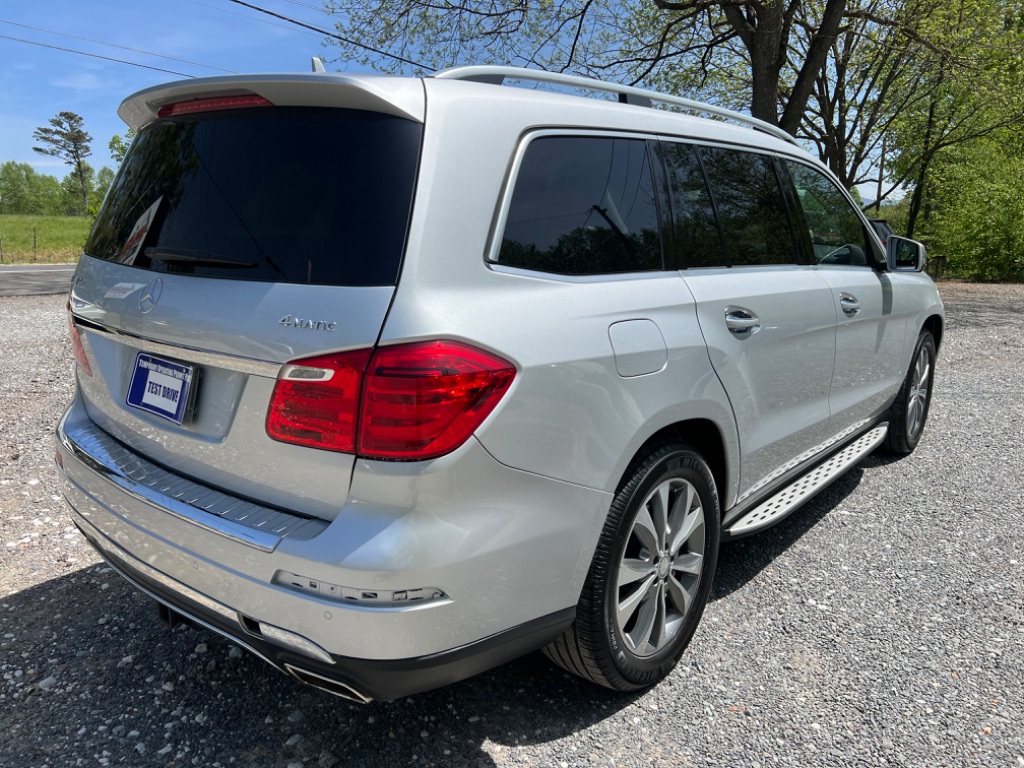 2013 Mercedes-Benz GL-Class GL450 4MATIC photo