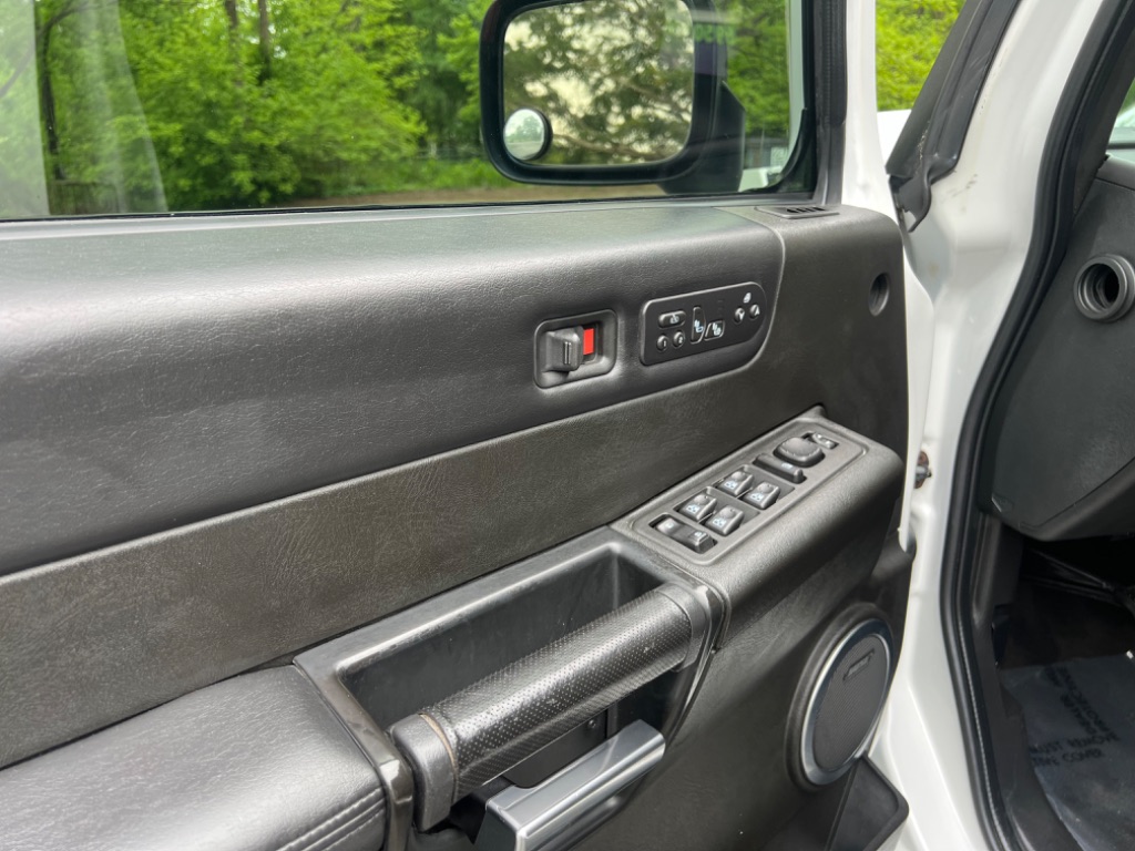 2006 HUMMER H2 photo