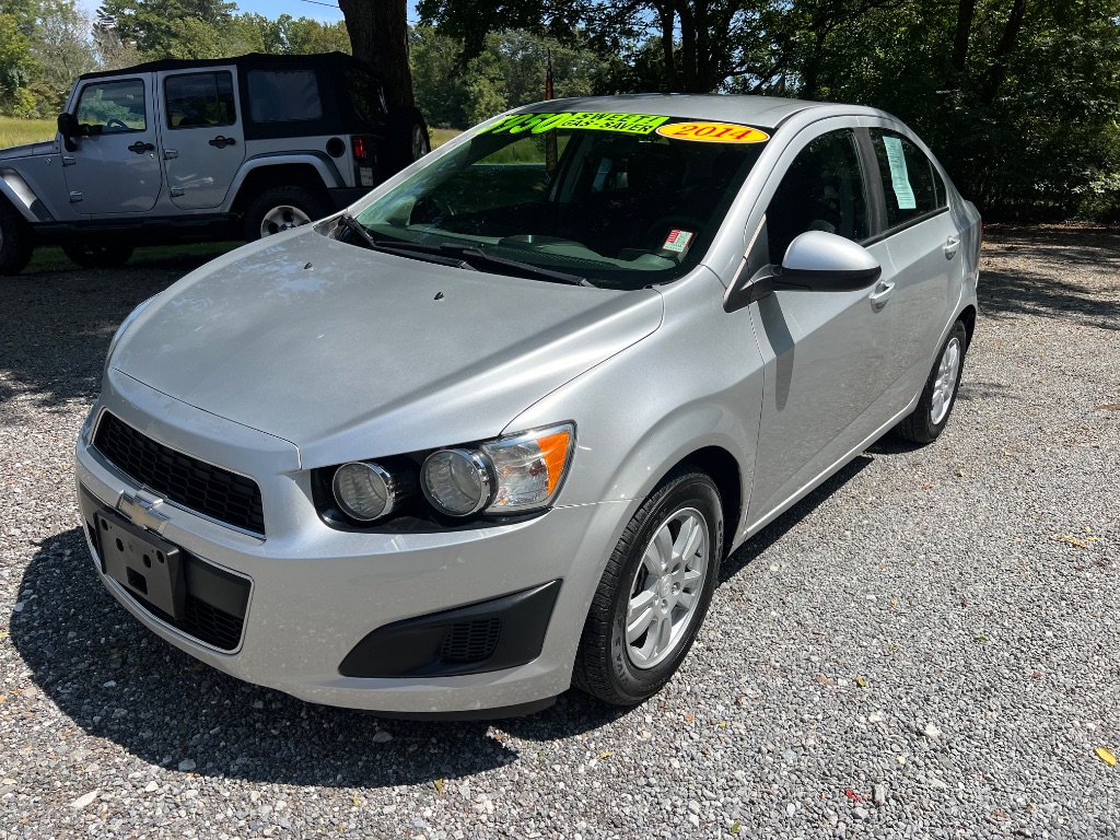 2014 Chevrolet Sonic LT Sedan FWD
