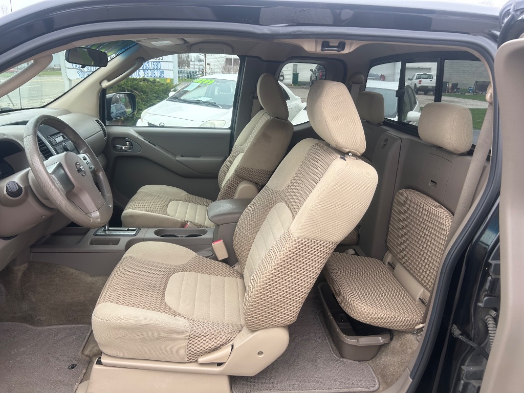 2011 Nissan Frontier S photo