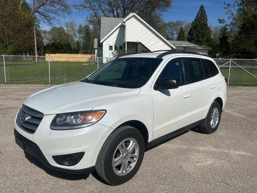 2012 Hyundai Santa Fe GLS photo