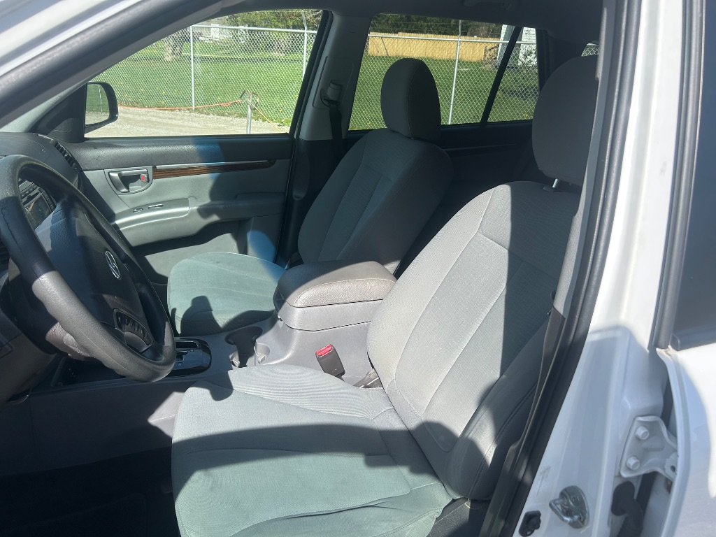 2012 Hyundai Santa Fe GLS photo