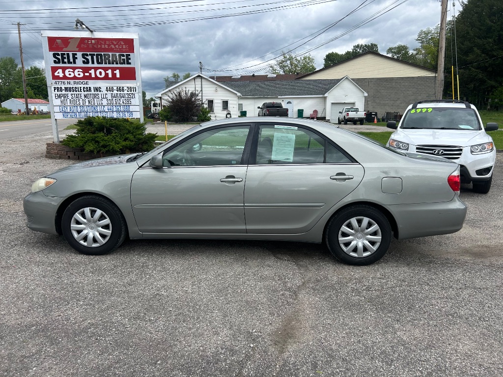 2005 Toyota Camry Standard photo