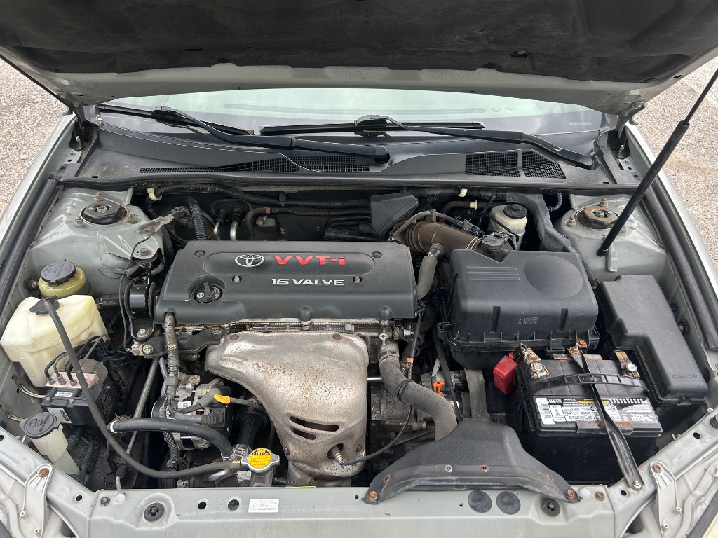 2005 Toyota Camry Standard photo
